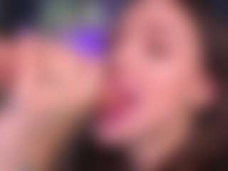 Bllowjoyy's Live Sex Cam Show