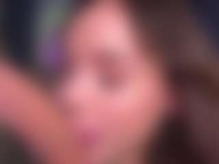Bllowjoyy's Live Sex Cam Show