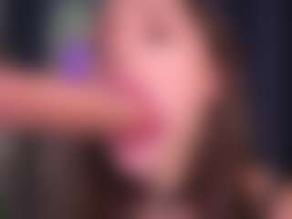 Bllowjoyy's Live Sex Cam Show