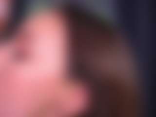 Bllowjoyy's Live Sex Cam Show