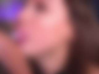 Bllowjoyy's Live Sex Cam Show