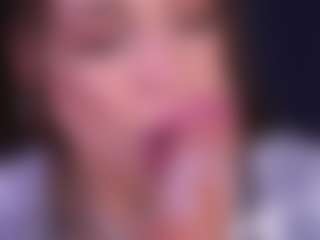 Bllowjoyy's Live Sex Cam Show
