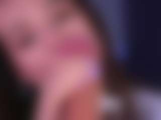 Bllowjoyy's Live Sex Cam Show