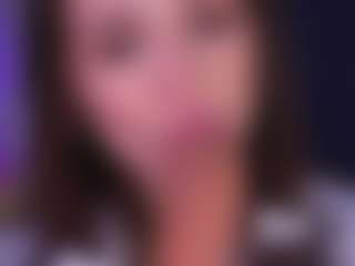 Bllowjoyy's Live Sex Cam Show
