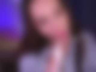 Bllowjoyy's Live Sex Cam Show