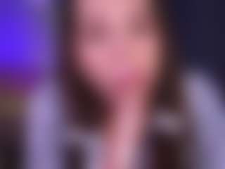 Bllowjoyy's Live Sex Cam Show
