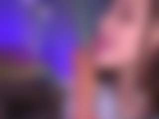 Bllowjoyy's Live Sex Cam Show