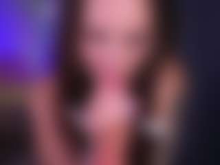 Bllowjoyy's Live Sex Cam Show