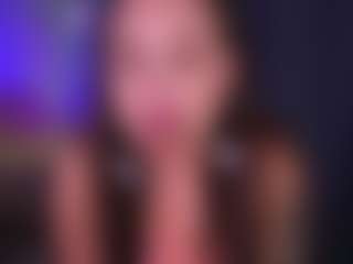 Bllowjoyy's Live Sex Cam Show