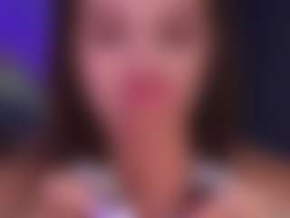 Bllowjoyy's Live Sex Cam Show