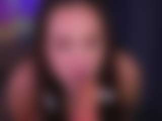 Bllowjoyy's Live Sex Cam Show