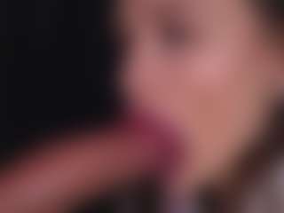 Bllowjoyy's Live Sex Cam Show