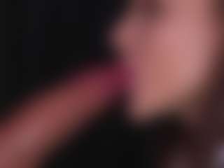 Bllowjoyy's Live Sex Cam Show