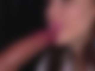 Bllowjoyy's Live Sex Cam Show