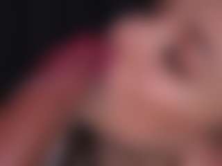 Bllowjoyy's Live Sex Cam Show
