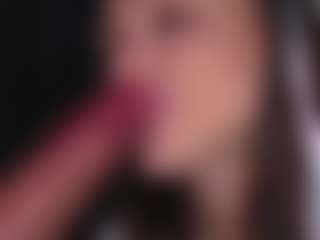 Bllowjoyy's Live Sex Cam Show