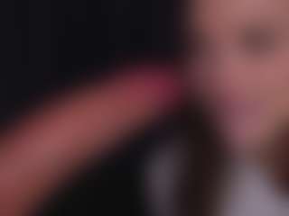 Bllowjoyy's Live Sex Cam Show