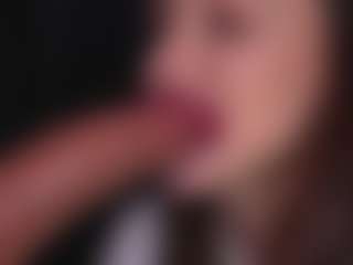Bllowjoyy's Live Sex Cam Show