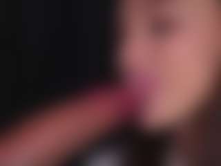 Bllowjoyy's Live Sex Cam Show