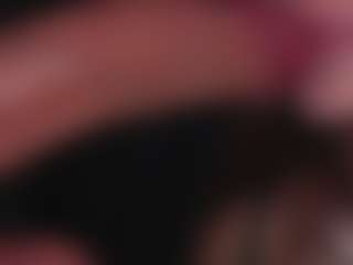 Bllowjoyy's Live Sex Cam Show