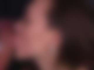 Bllowjoyy's Live Sex Cam Show