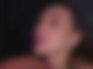 Bllowjoyy's Live Sex Cam Show
