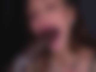 Bllowjoyy's Live Sex Cam Show