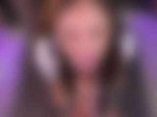 Bllowjoyy's Live Sex Cam Show