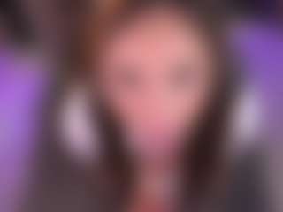 Bllowjoyy's Live Sex Cam Show