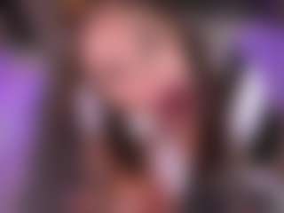 Bllowjoyy's Live Sex Cam Show