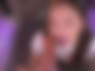 Bllowjoyy's Live Sex Cam Show