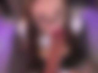 Bllowjoyy's Live Sex Cam Show