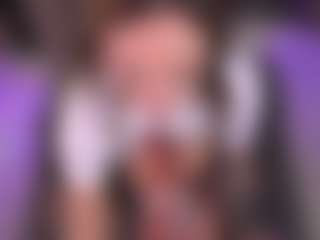 Bllowjoyy's Live Sex Cam Show
