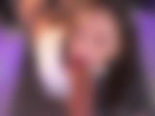 Bllowjoyy's Live Sex Cam Show