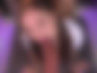 Bllowjoyy's Live Sex Cam Show