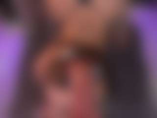 Bllowjoyy's Live Sex Cam Show