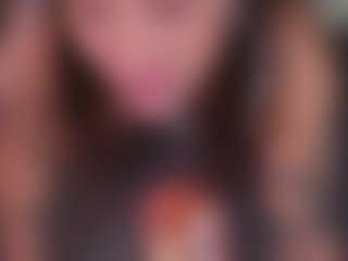 Bllowjoyy's Live Sex Cam Show