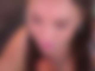 Bllowjoyy's Live Sex Cam Show