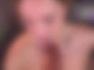Bllowjoyy's Live Sex Cam Show