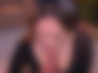 Bllowjoyy's Live Sex Cam Show