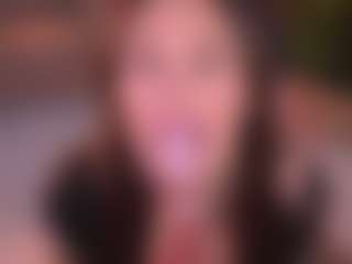 Bllowjoyy's Live Sex Cam Show