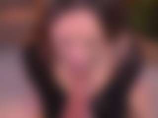 Bllowjoyy's Live Sex Cam Show
