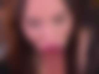Bllowjoyy's Live Sex Cam Show