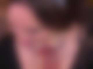 Bllowjoyy's Live Sex Cam Show