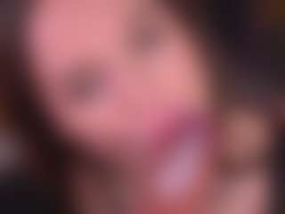 Bllowjoyy's Live Sex Cam Show