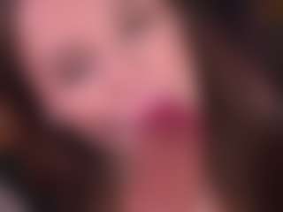 Bllowjoyy's Live Sex Cam Show