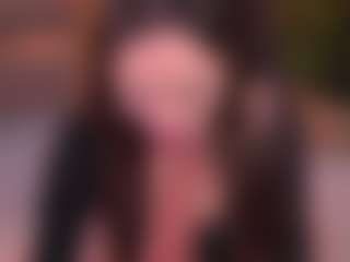Bllowjoyy's Live Sex Cam Show