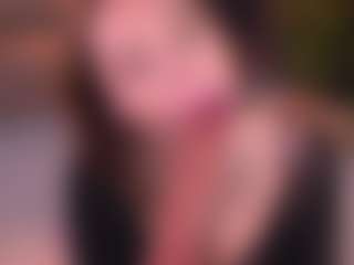 Bllowjoyy's Live Sex Cam Show