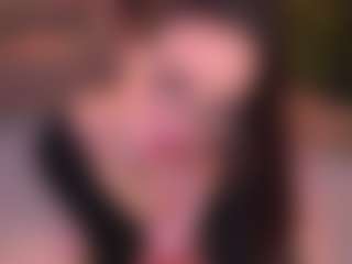 Bllowjoyy's Live Sex Cam Show