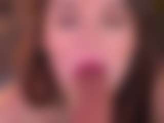 Bllowjoyy's Live Sex Cam Show